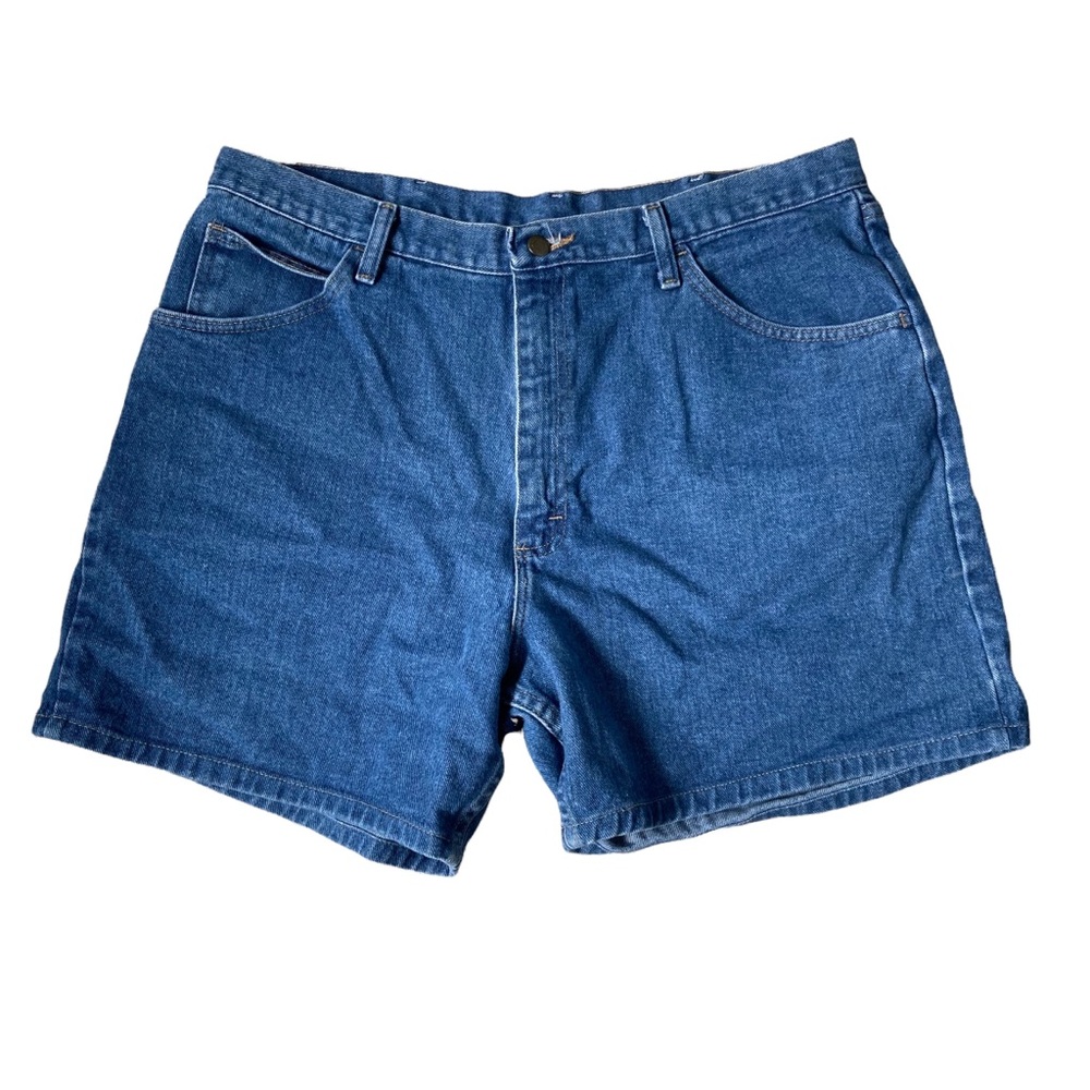 Vintage 90’s Wrangler Mom Denim Jean Shorts High-Rise Medium Wash Sz 38 Classic - Picture 1 of 7